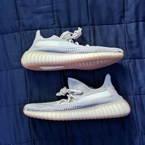 Yeezy 350 v2 Citrin non reflective
